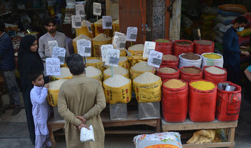 Pakistan headline inflation rises 29.2% year-on-year on back of gas price hike 