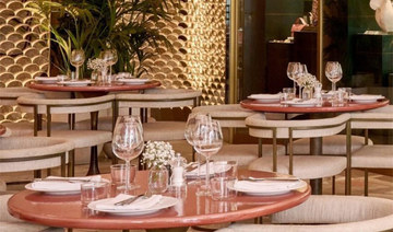 Where We Are Going Today: Flamingo Room by Tashas restaurant