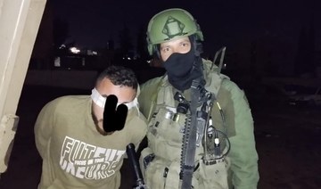 Israeli mayor posts photos of himself with blindfolded Palestinian detainees