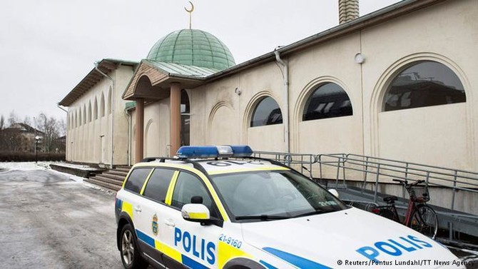 Man arrested in Sweden on terrorism charges following mosque arson — SVT