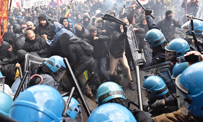 Renzi turns on party rebels