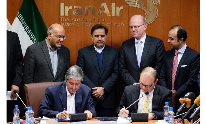 Iran signs deal to buy 80 Boeing planes