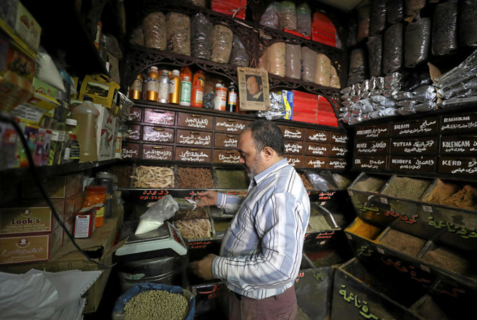 As drug supplies run short, Egyptians turn to herbal remedies
