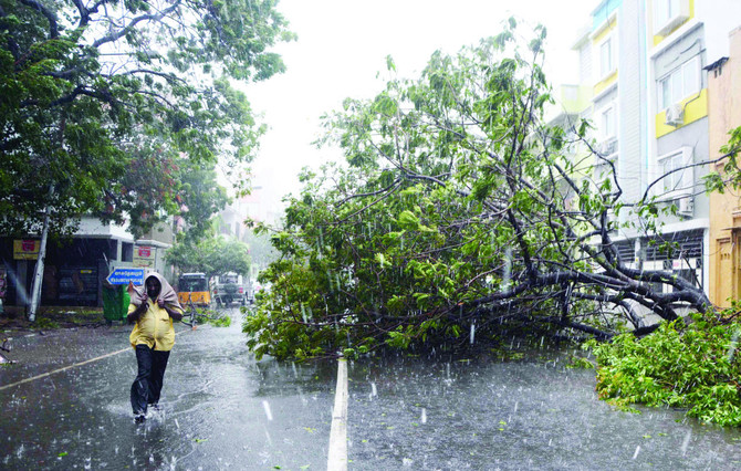 Cyclone batters south India coast killing two | Arab News