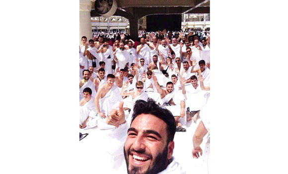 Say no to Haj selfie!