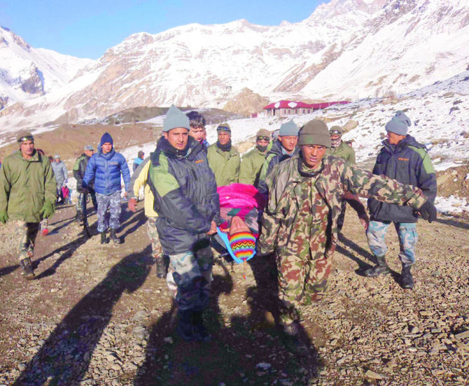 Rescuers airlift 154 to safety after deadly Nepal storm