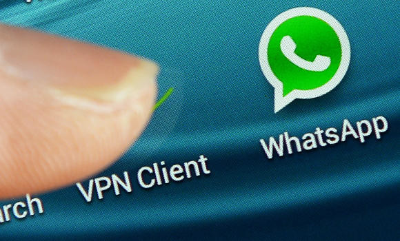 WhatsApp blues ... Saudi wife dumped for ignoring message