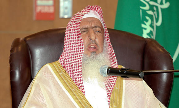 Grand mufti: Fighting terror is Islamic duty