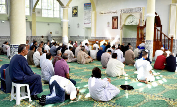 40 imams deported from France since 2012 for ‘preaching hatred’