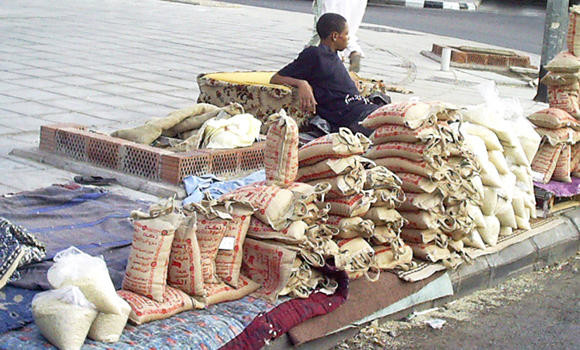 Zakat Al-Fitr: Poor need cash more than rice