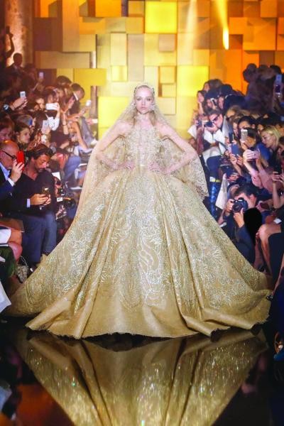 Elie Saab: Elie Saab Presents His New Haute Couture Spring-Summer 2023  Collection: A Golden Down - Luxferity
