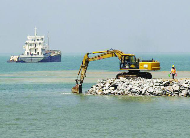 $1.4bn port city project: Lanka seeks compromise