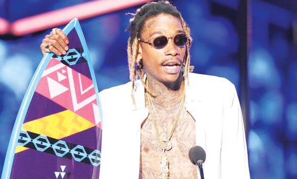 Wiz Khalifa cited for relieving in public