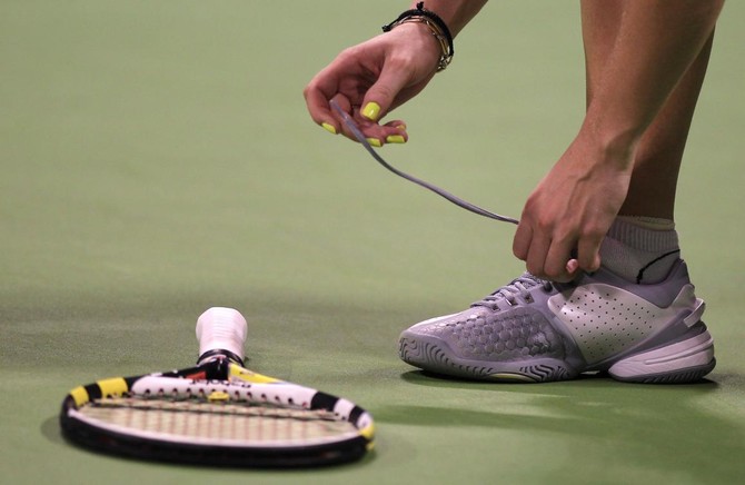Tying up loose ends: Scientists finally solve mystery of why shoelaces come undone