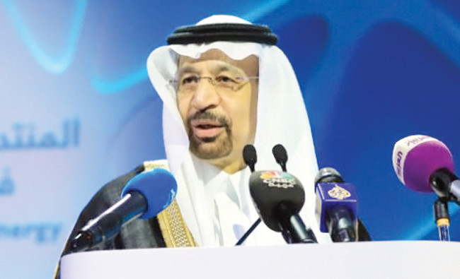 Al-Falih announces package of renewable energy projects