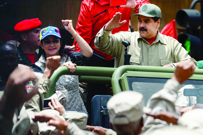Army declares loyalty to Maduro as Venezuela braces for giant rally