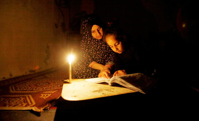 Abbas halts payments for Israeli electricity to Gaza Strip