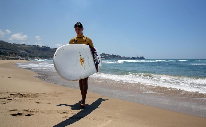 Surf Syria': a refugee in Lebanon finds a dream at sea | Arab News