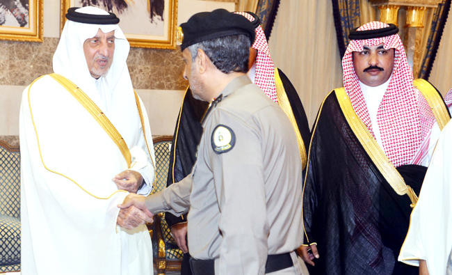 Makkah governor praises officials on successful Umrah season