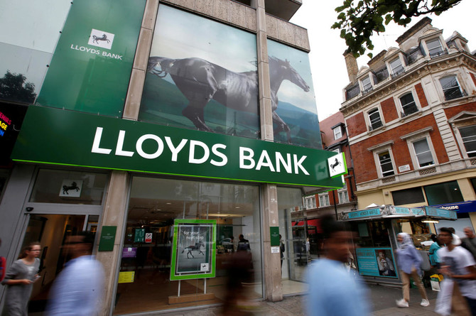 Britain’s Lloyds bank says it has stopped trading Qatari riyals