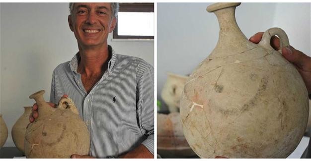 World’s oldest emoji? Smiley face found on ancient pot in Turkey