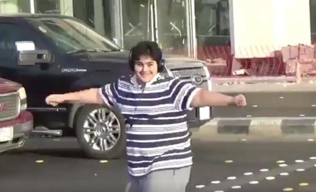Saudi teen in controversial street dance released after signing pledge