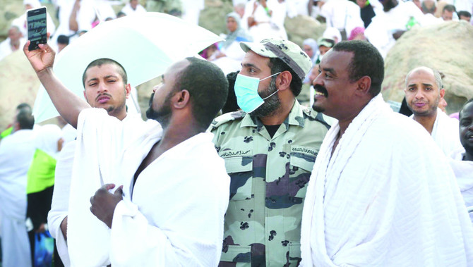 Smartphones, social media transforming Hajj experience