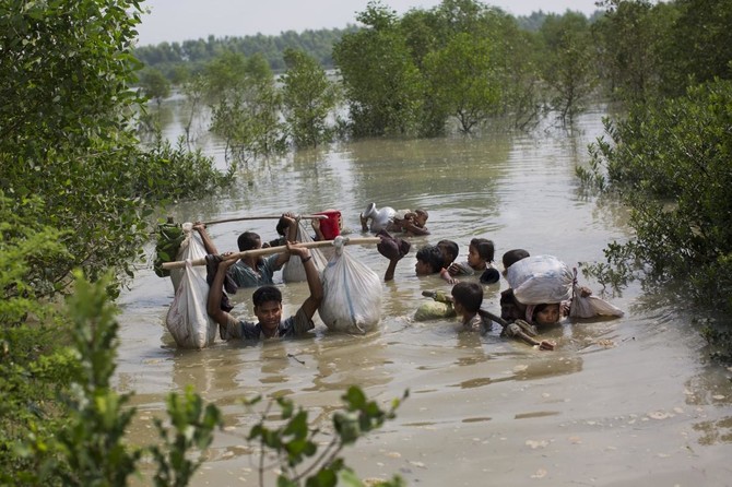 Rohingya exodus to Bangladesh nears 300,000
