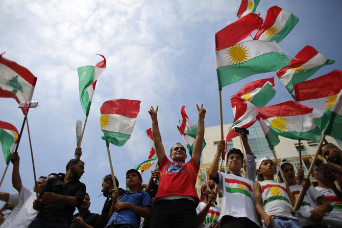 Iraqi Kurds push ahead with referendum to pressure Baghdad