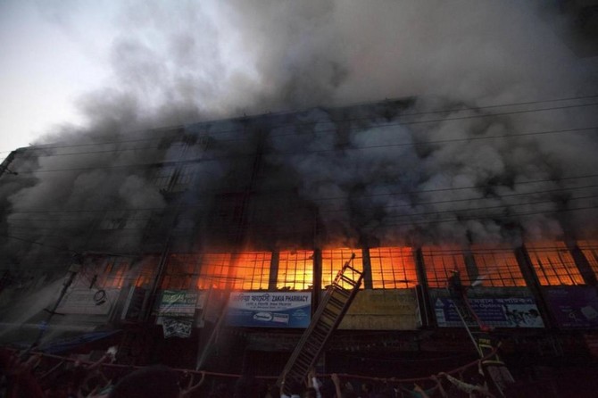 Fire kills six people in Bangladesh clothing factory