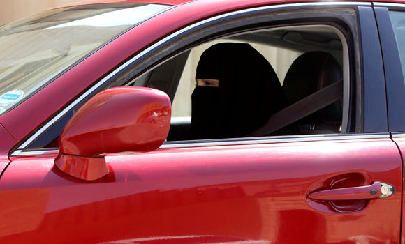 Saudi Arabia’s banks getting ready to finance women buying cars