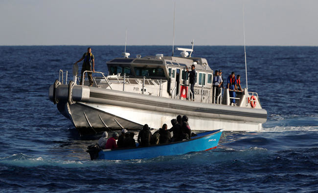 Tunisia rescues 140 migrants off its coast