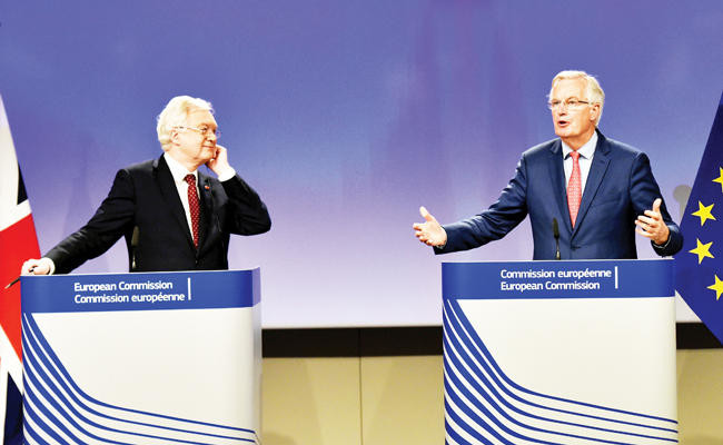 EU's Barnier gives Britain two-week Brexit deadline