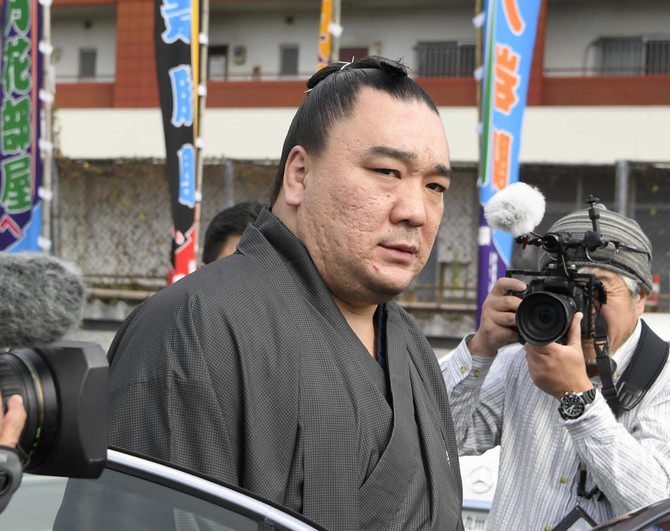 Sumo grand champion steps down after brutal attack on rival