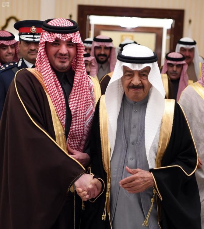 King of Bahrain receives Saudi Interior Minister