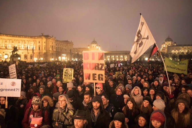 Austrians demonstrate against far-right coalition