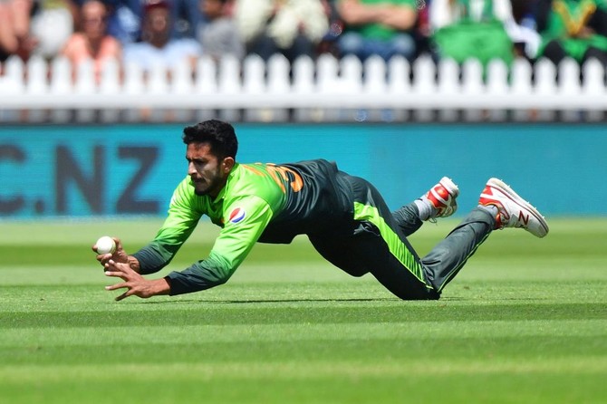 Pakistan recover to set New Zealand target of 263