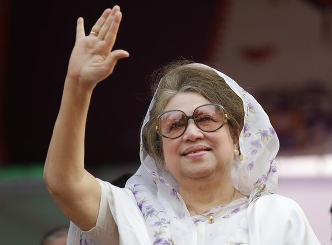 Bangladesh prosecutors seek life for opposition leader Zia