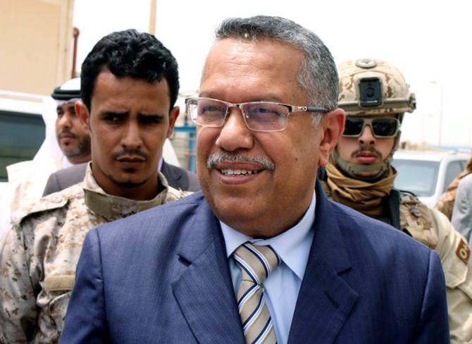 Yemen PM prepares to flee Aden as separatists advance
