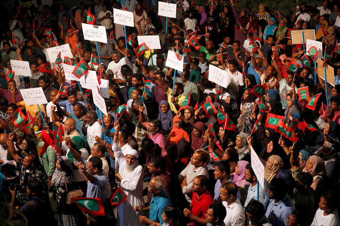 Maldives government declares state of emergency