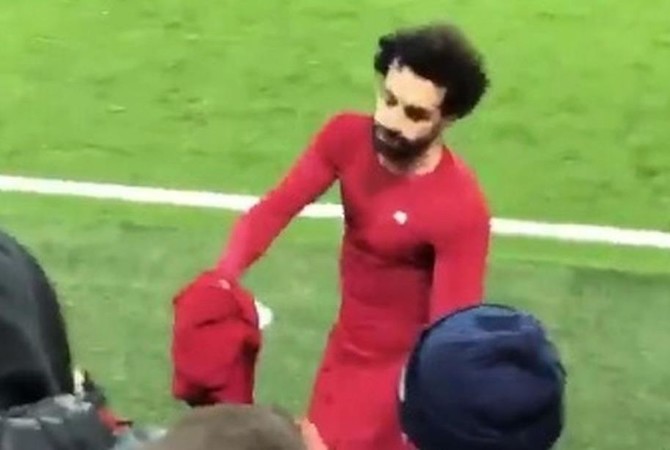 WATCH: Mohamed Salah gifts his jersey to young Liverpool fan