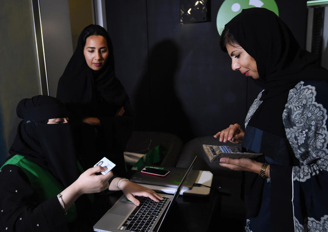 Careem signs up nearly 1,000 Saudi women drivers