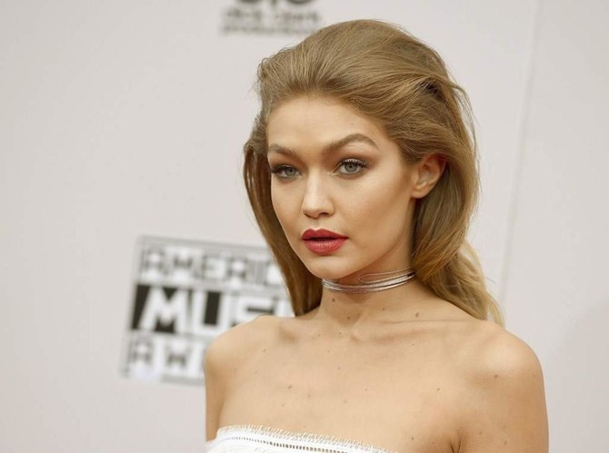 Gigi Hadid hits back at those criticizing her for being ‘too skinny’