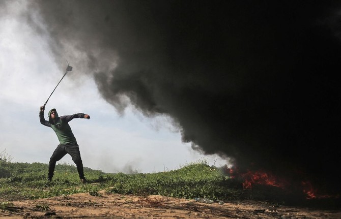 Israeli troops kill Palestinian near Gaza border: Officials