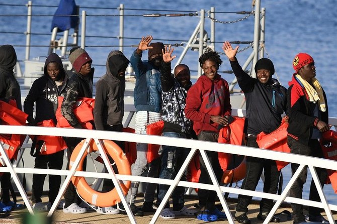 Italy, Malta rescue stricken migrants in Mediterranean | Arab News