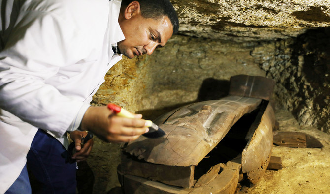 Archaeologists uncover coffins at ancient Egyptian burial site | Arab News