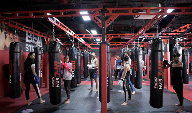 Спарринг UFC GYM