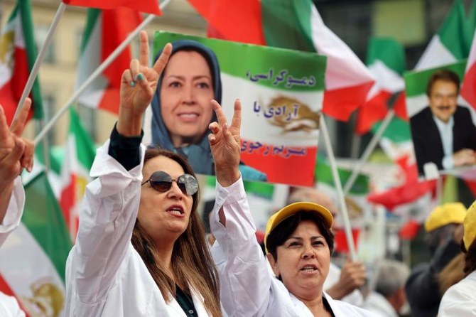 Activists urge UN to impose tougher sanctions on Iran | Arab News