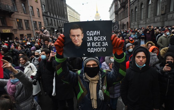 Police arrest over 2,000 at Russia protests backing jailed Kremlin foe  Navalny | Arab News