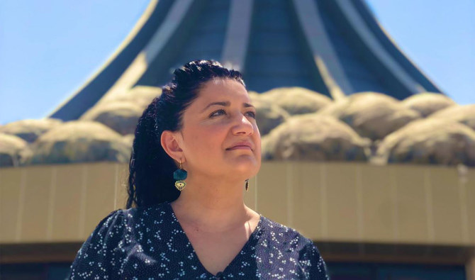 Kurdish soprano pays poetry tribute to victims of Halabja